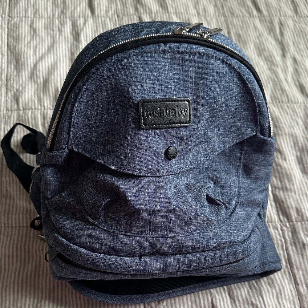 Tushbaby hip carrier Denim-Texture Navy new without tags
